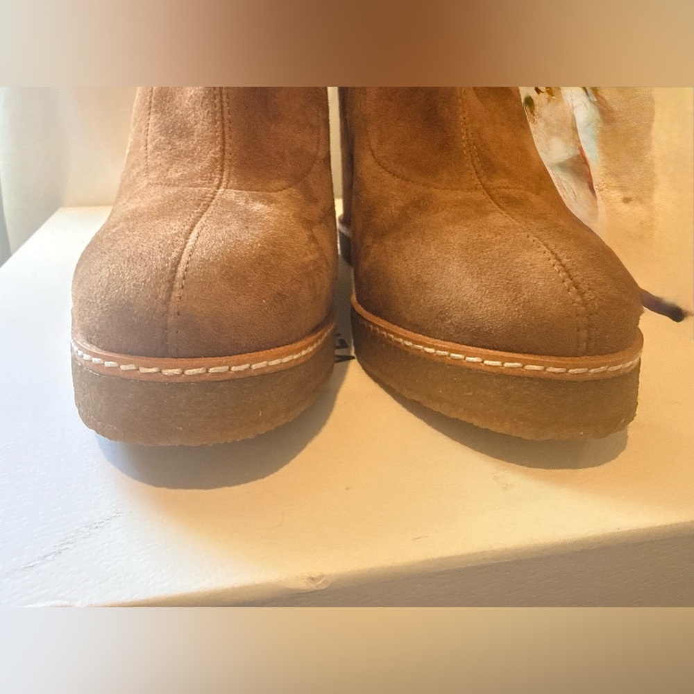 Veronica Beard Arlo Suede Wedge Booties - Hazelwood - Size 10 NWOT - Picture 6 of 9